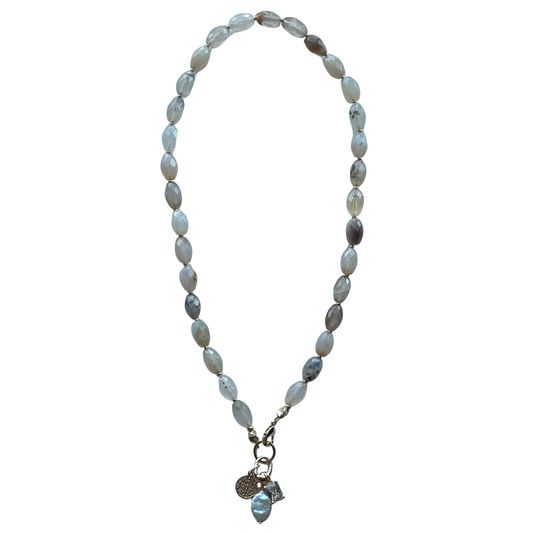 The Montana Agate Tilly